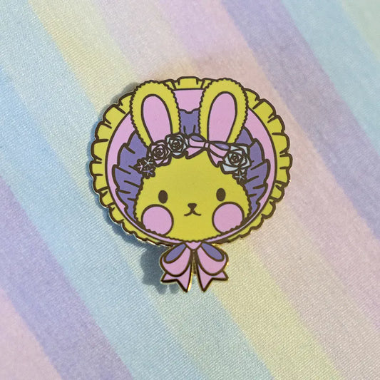 Bonnet Bunny (Bubblegum) Pin