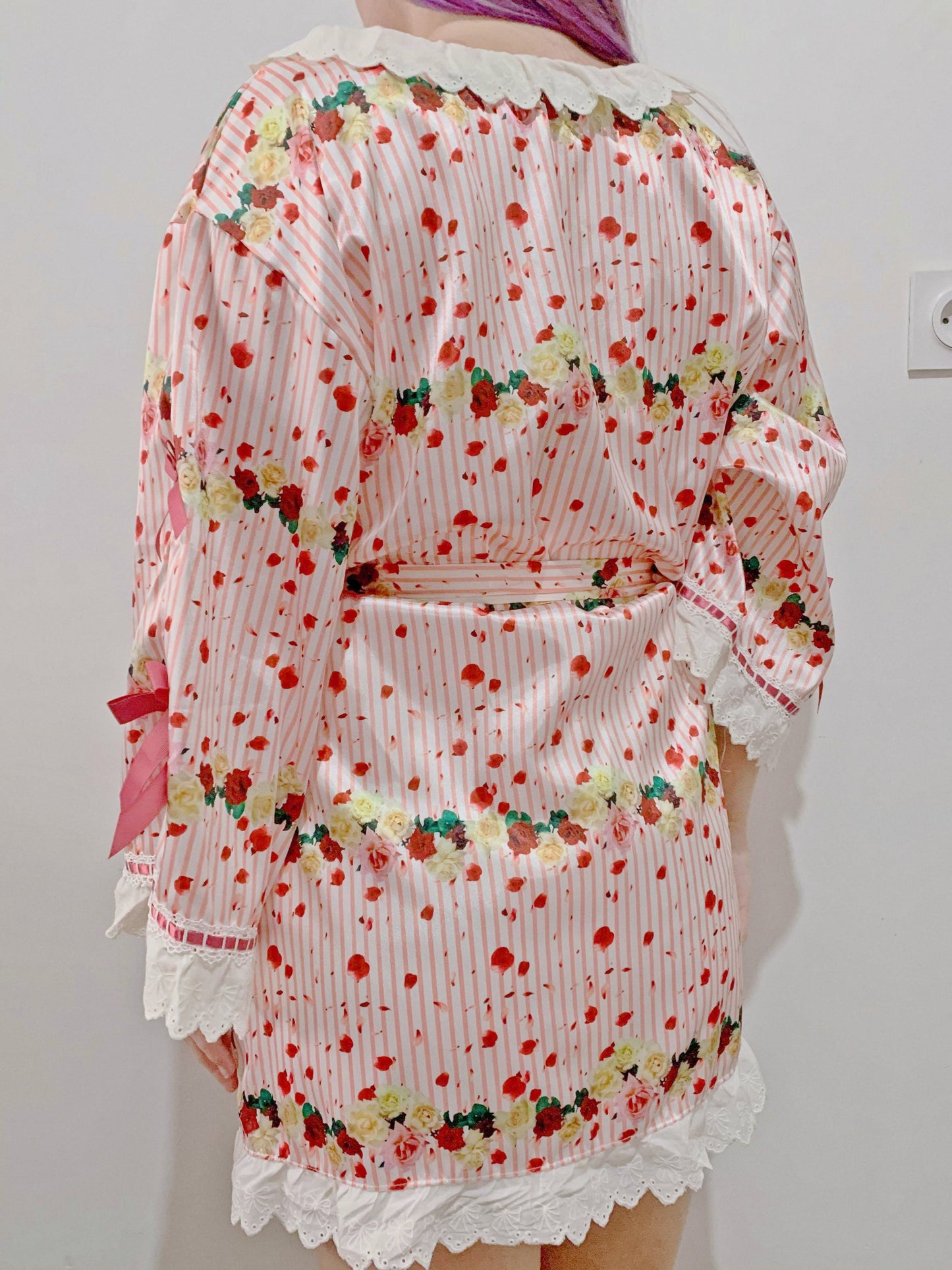 Rose Romantique Kimono