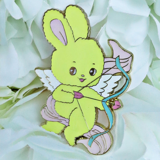 Cupid Bunny Pin - Mots Doux à ma Chérie