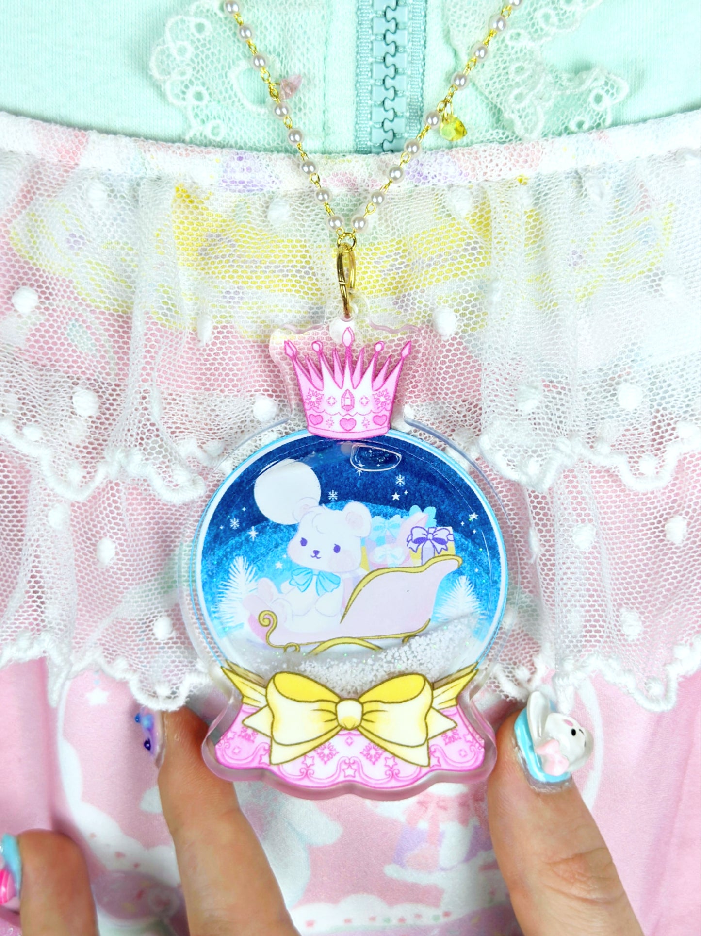 Special Little Snowglobe Bear Necklace